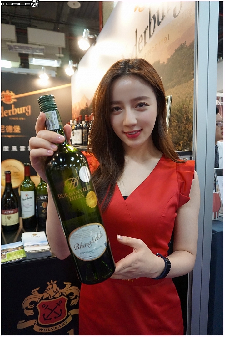 2019台北葡萄酒展之閒逛~硬是要拍SG