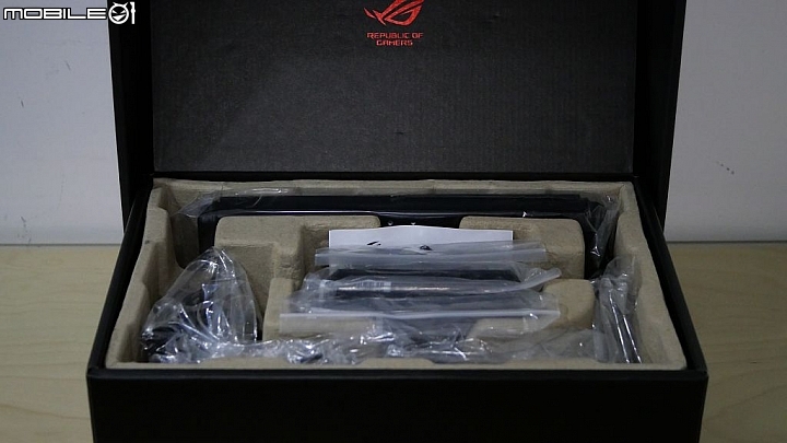 [開箱] 五年保信仰加值ROG STRIX LC 240一體水冷飛龍降臨