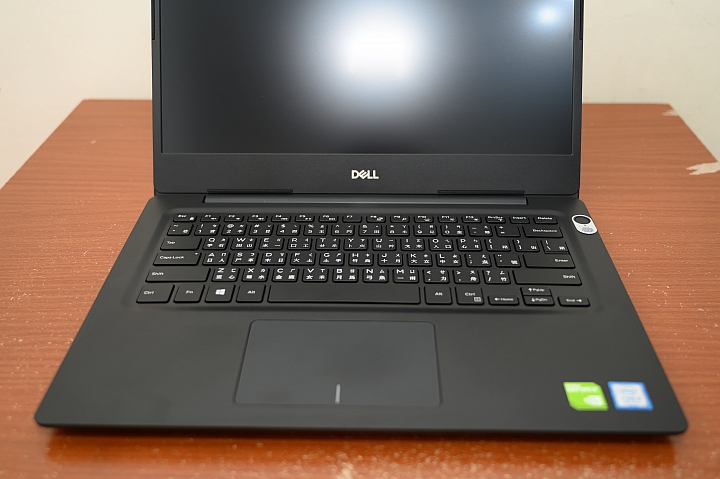 [開箱] Dell Vostro 5481