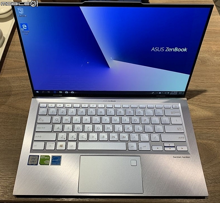 97%高屏佔比新美型1.1公斤輕薄機Zenbook S13 UX392FN 新機開箱