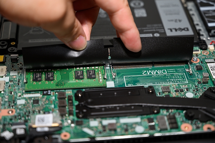 [開箱] Dell Vostro 5481