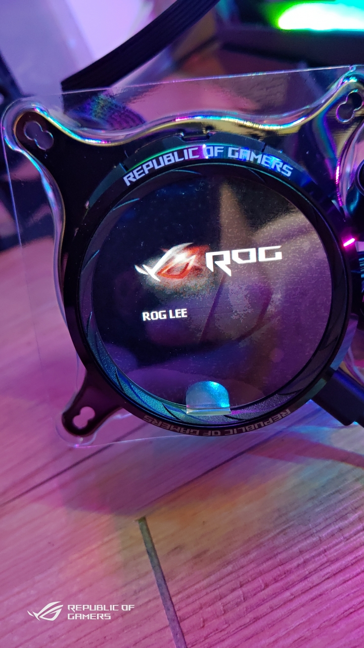 ROG RYUO 240一體式水冷（簡單開箱）