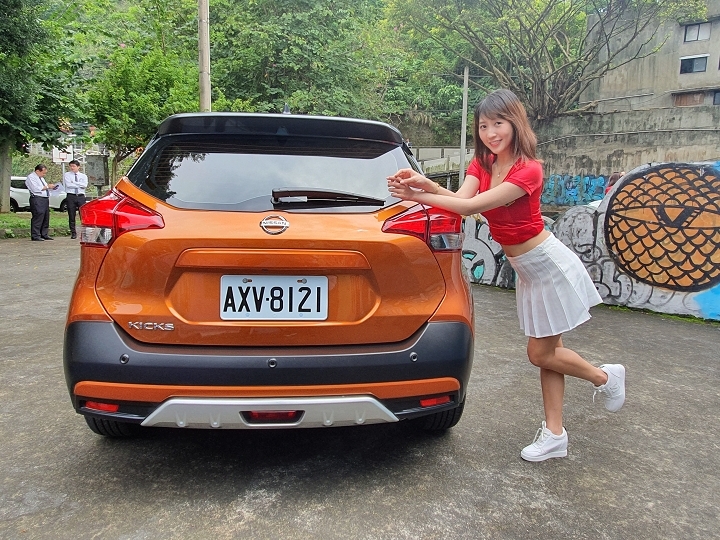 #給不容挑戰一腳！「KICKS城市任務挑戰賽」潮車配美人福利社大放送