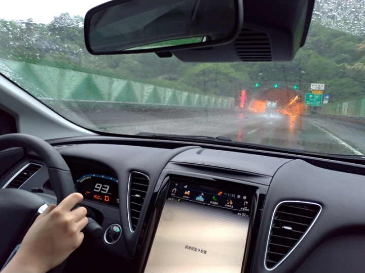 LUXGEN S5 GT試駕分享