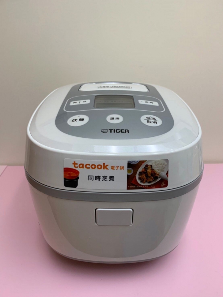 [開箱]媽媽的烹飪好幫手：虎牌Tacook電子鍋 (內有實煮照)