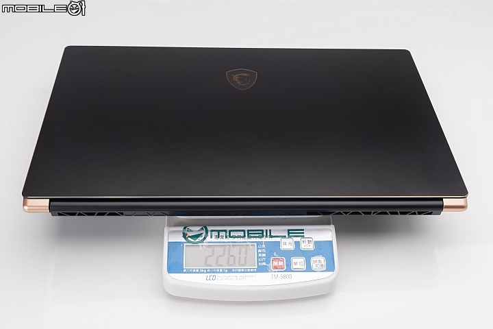 MSI GS75 Stealth 8SG 薄型強悍的龍魂之心