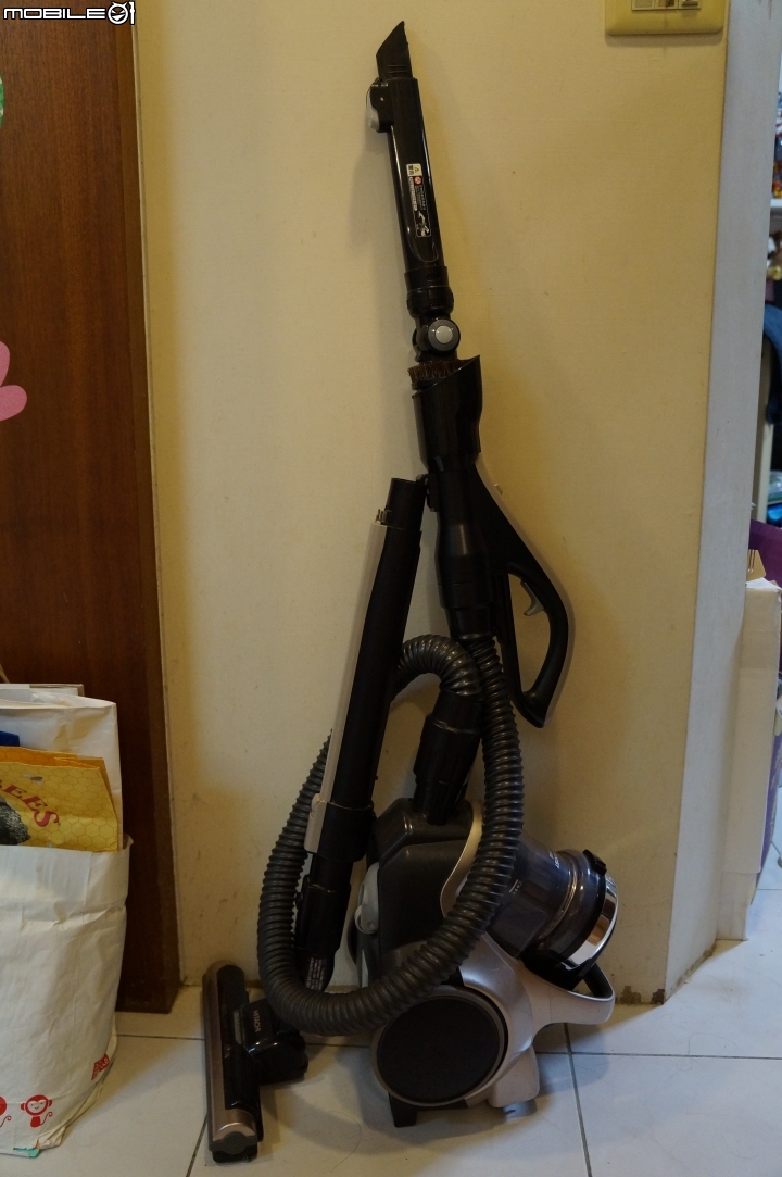 【試用】以一打三--Dyson V11的無線之戰