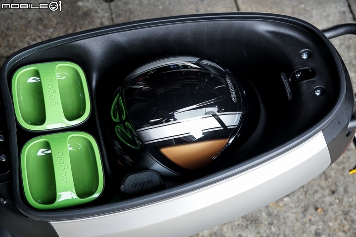 YAMAHA RS NEO v.s. GOGORO 2 Rumbler 正面對決 沒在怕的潮流大PK