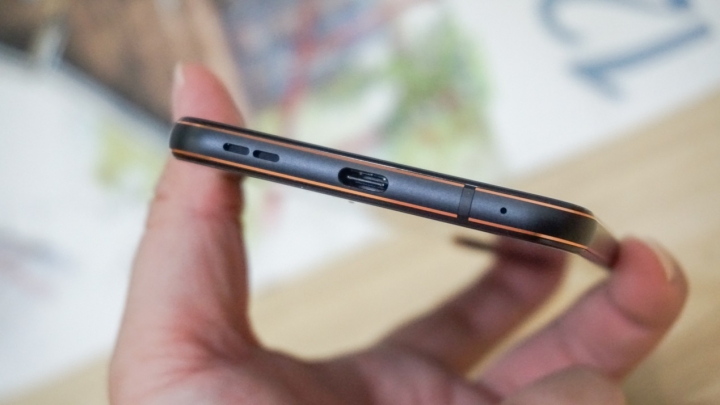 拍照很棒的中階手機 Nokia X71