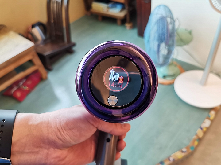 Dyson V11™ 無線吸塵器 深層潔淨所到之處 (圖+影多)