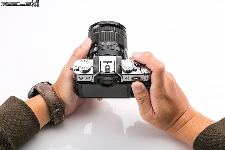 Fujifilm X-T30 微旗艦真本事 富士無反超值之選 !