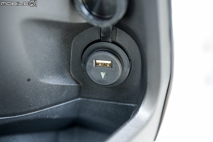 YAMAHA RS NEO v.s. GOGORO 2 Rumbler 正面對決 沒在怕的潮流大PK