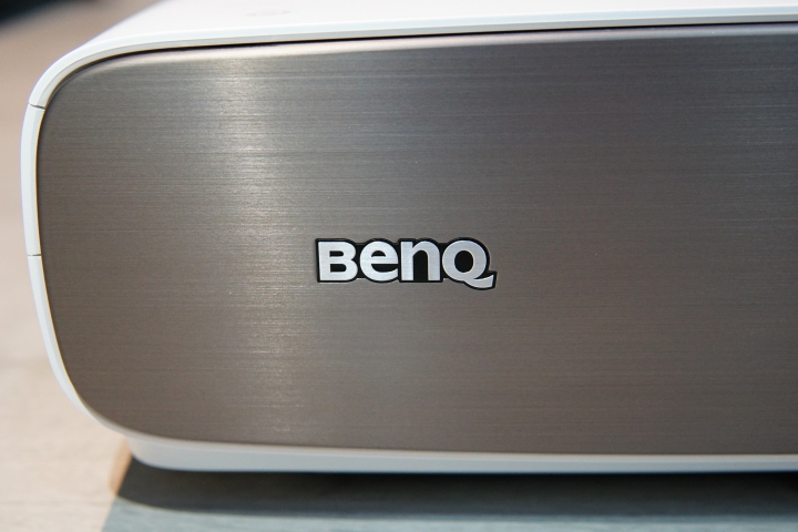 4K HDR 超短焦廣色域極致影像-BENQ W2700色準導演機開箱