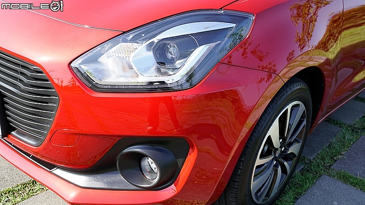 人生第一台一手車 Suzuki Swift 1.0 1000km 心得開箱