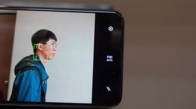 ASUS Zenfone 6 翻轉視界！
