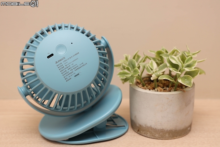 「Airmate 艾美特」桌夾式充電風扇，讓風扇伴你涼一夏！