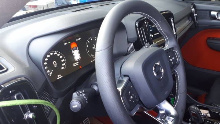 [主題更改] Volvo海外領車實錄