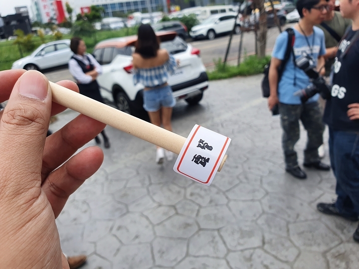#給不容挑戰一腳！「KICKS城市任務挑戰賽」潮車配美人福利社大放送