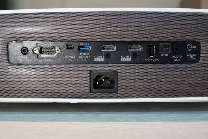 4K HDR 超短焦廣色域極致影像-BENQ W2700色準導演機開箱