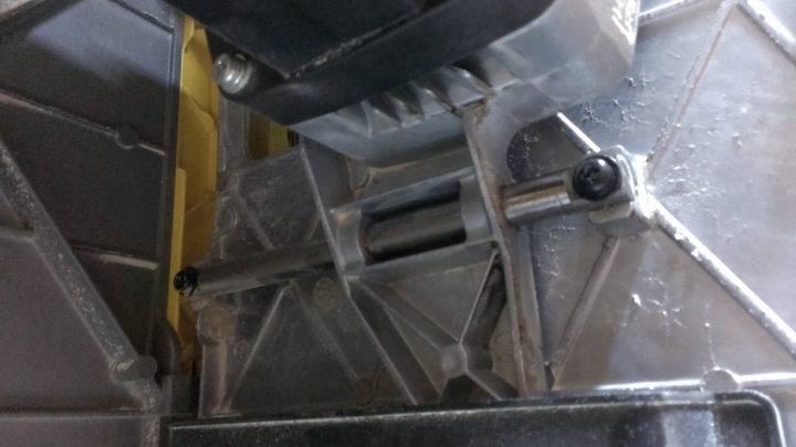 維修Dewalt dw745 升降機構卡死