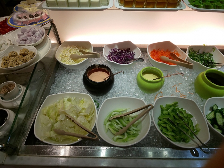 [食記] 新北市 三重 威仕頓牛排 — 真材實料又平價的牛排Buffet