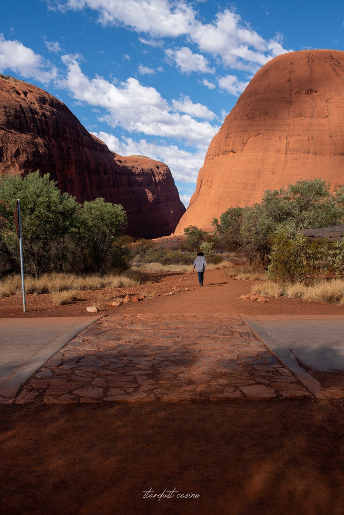 澳洲北領地自駕 Uluru烏魯魯的好朋友—卡塔丘塔瓦帕峽谷 WALPA GORGE