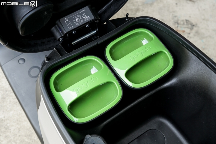 YAMAHA RS NEO v.s. GOGORO 2 Rumbler 正面對決 沒在怕的潮流大PK