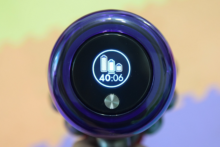 《Dyson V11™無線吸塵器》試用心得 好用 持久 家中清潔一次搞定
