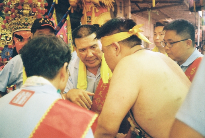 [Konica C35 EF]在爵士廣場聽了鹿港小鎮[Kodak 200]