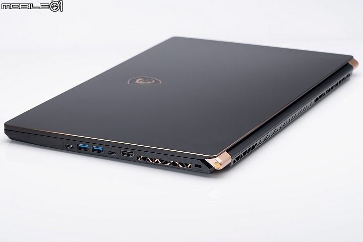 MSI GS75 Stealth 8SG 薄型強悍的龍魂之心