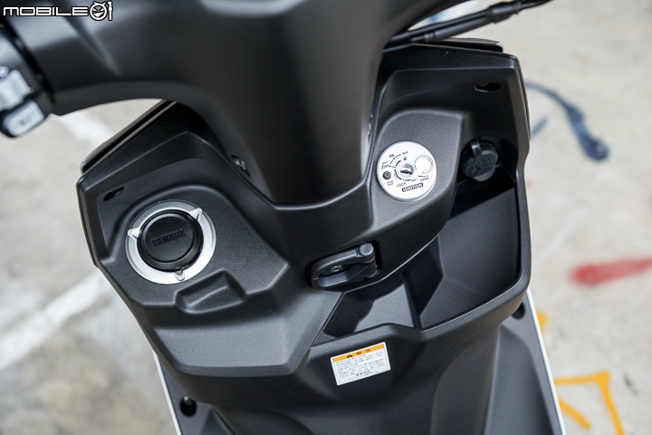 YAMAHA RS NEO v.s. GOGORO 2 Rumbler 正面對決 沒在怕的潮流大PK