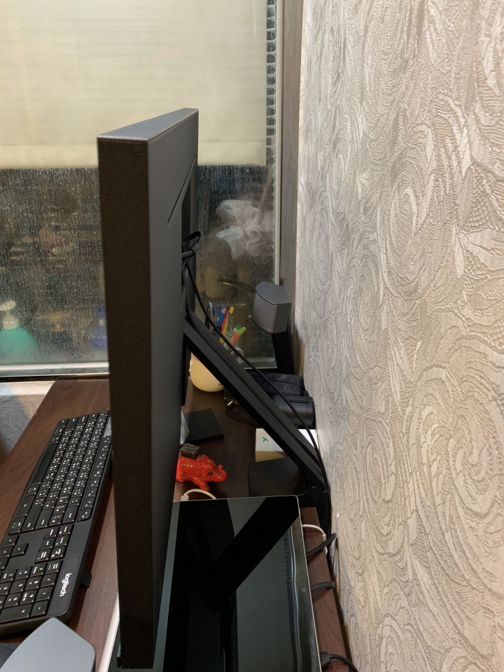 三星 Space Monitor S32R750UEC 微開箱