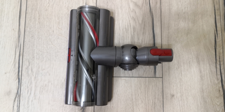 [開箱] 告別我的機器人女友之到不了的幸福 feat.全新Dyson V11™