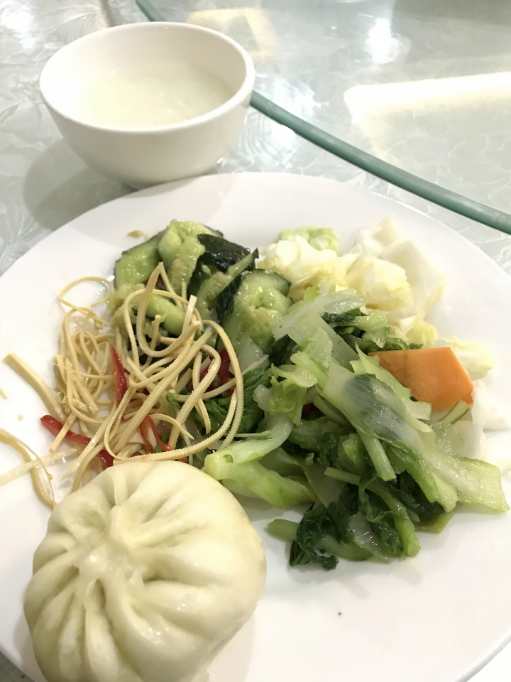 絲路騎行壯遊記 從敦煌到烏魯木齊