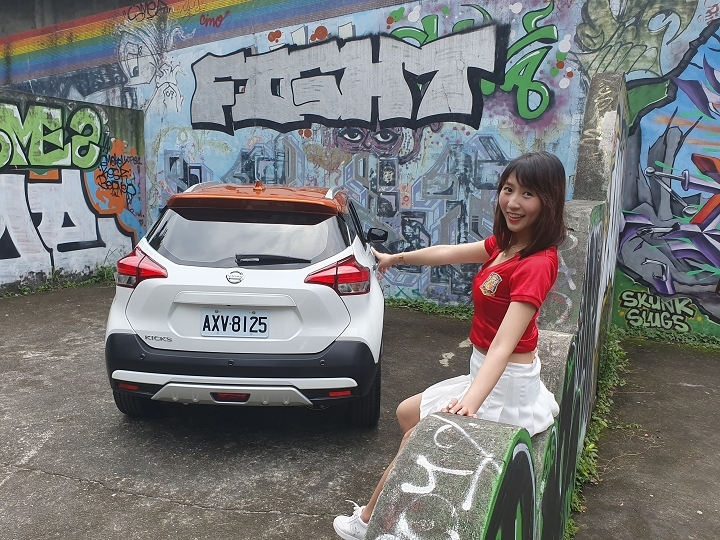 #給不容挑戰一腳！「KICKS城市任務挑戰賽」潮車配美人福利社大放送