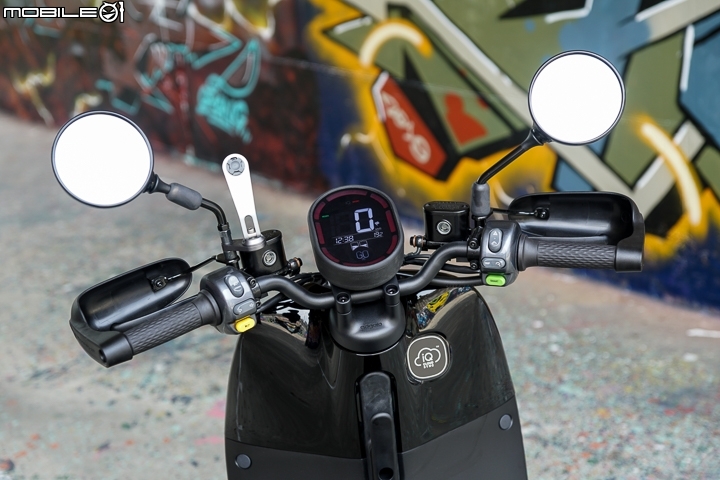 YAMAHA RS NEO v.s. GOGORO 2 Rumbler 正面對決 沒在怕的潮流大PK