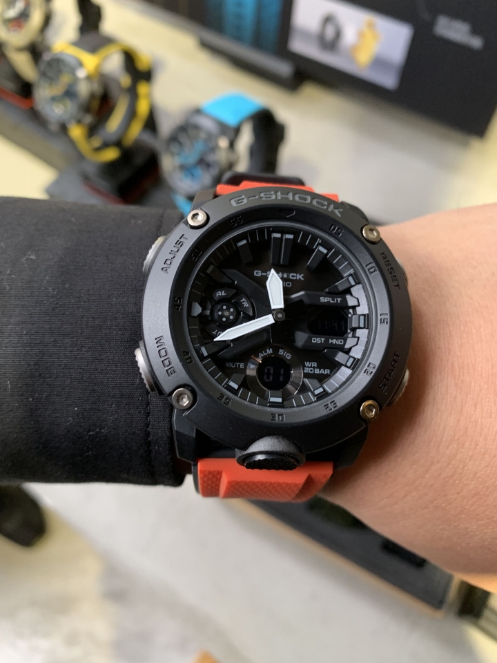 G-SHOCK GA-2000 斯文又強悍