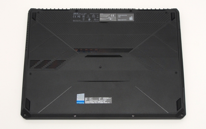 Ryzen 崛起 ASUS TUF GAMING FX505DU 電競筆電開箱