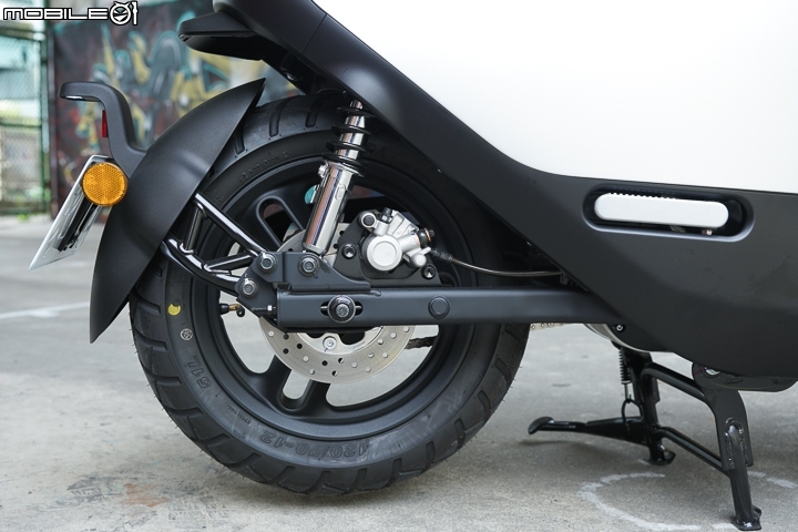YAMAHA RS NEO v.s. GOGORO 2 Rumbler 正面對決 沒在怕的潮流大PK