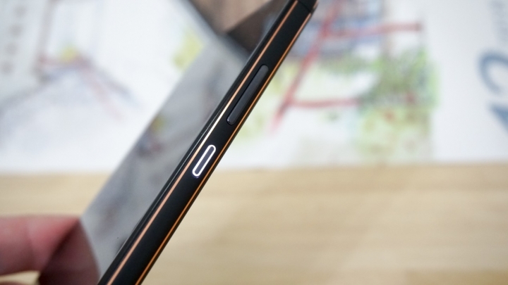 拍照很棒的中階手機 Nokia X71