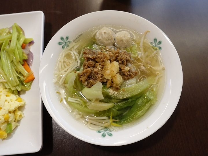 [住宿] 臺南市 中西區 星象商旅 — 地點方便、住宿品質優、早餐夠水準的商旅