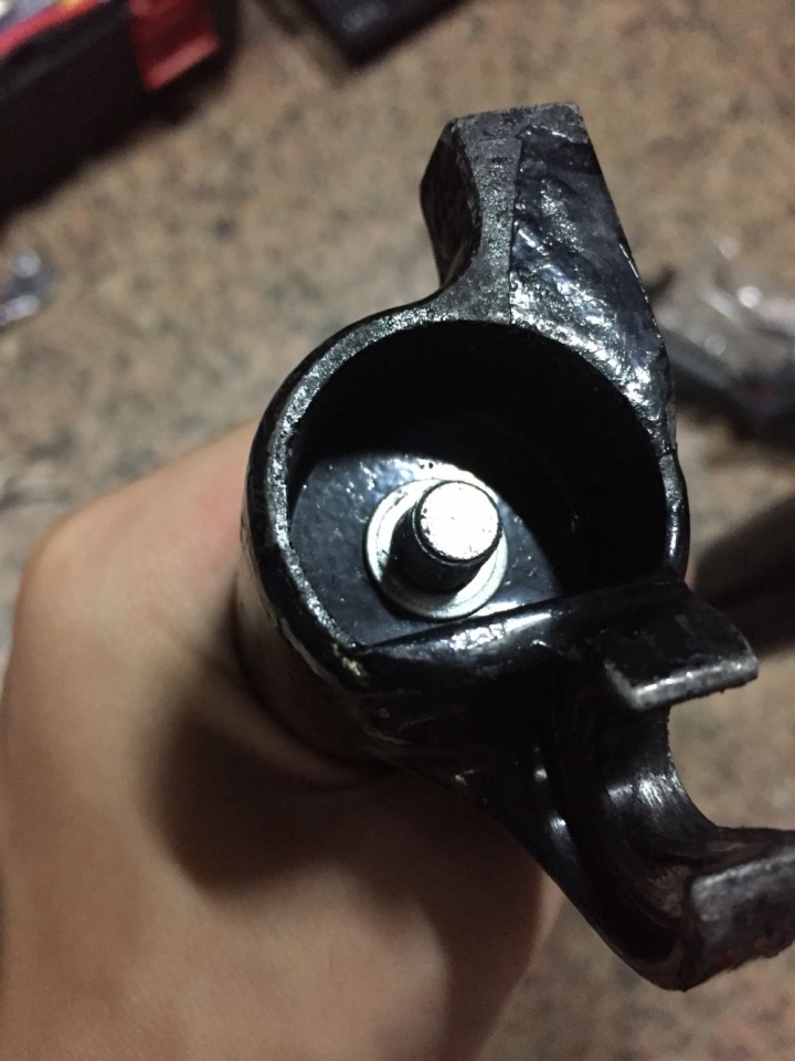 求spinner 300避震前叉 分解