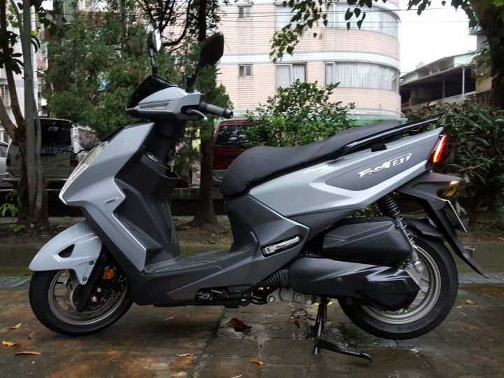 今天開始，我就是FNX大家族的一員了