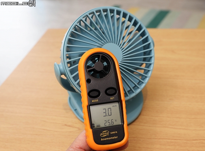 「Airmate 艾美特」桌夾式充電風扇，讓風扇伴你涼一夏！