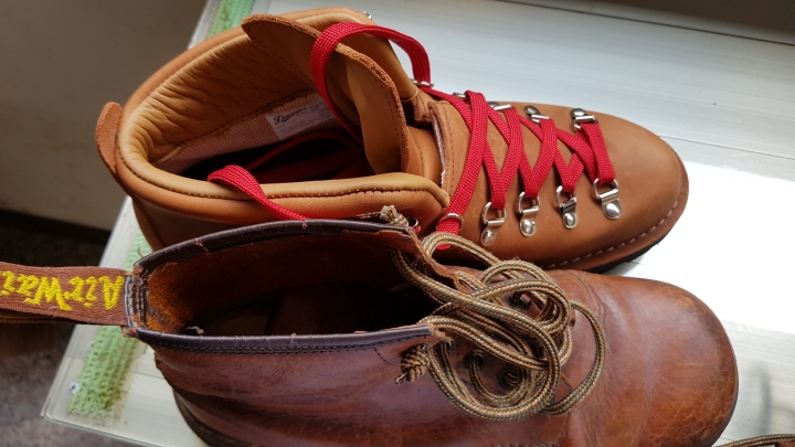 danner 登山鞋 mountain light cascade clovis