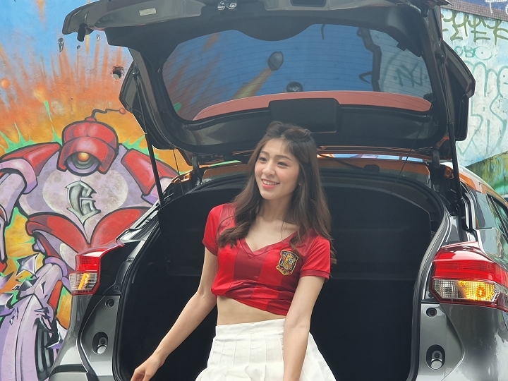 #給不容挑戰一腳！「KICKS城市任務挑戰賽」潮車配美人福利社大放送