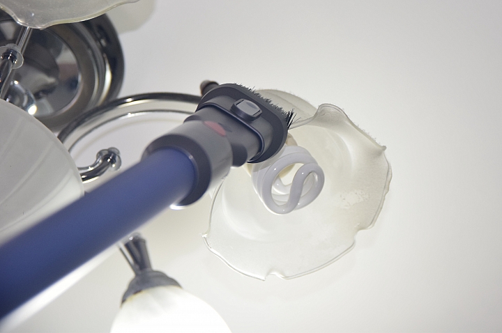 《Dyson V11™無線吸塵器》試用心得 好用 持久 家中清潔一次搞定
