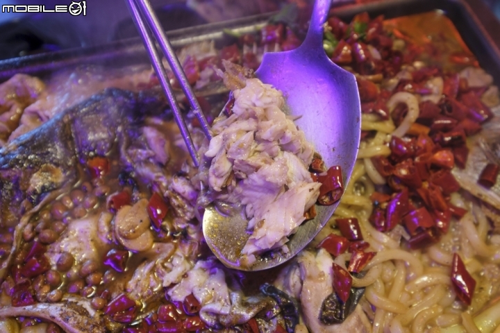 【新莊美食】麻辣控必吃 來自重慶的美味 水貨烤魚火鍋