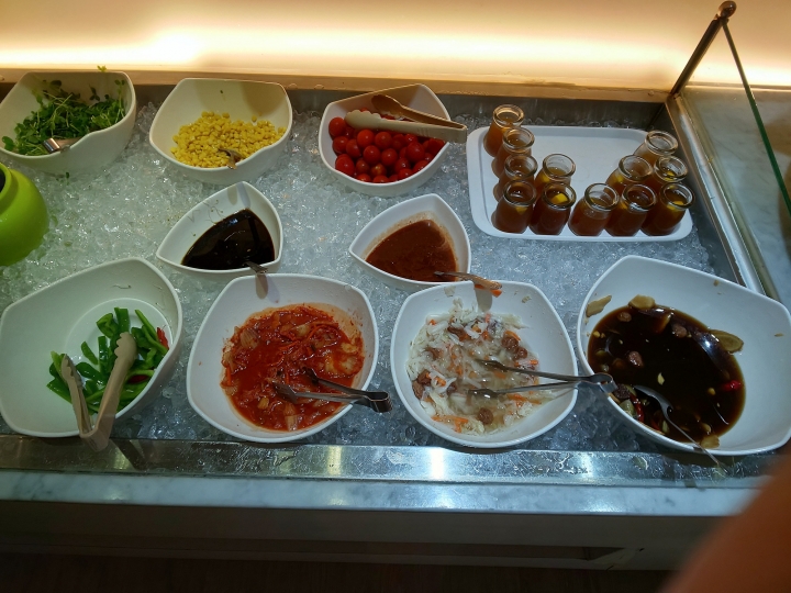 [食記] 新北市 三重 威仕頓牛排 — 真材實料又平價的牛排Buffet
