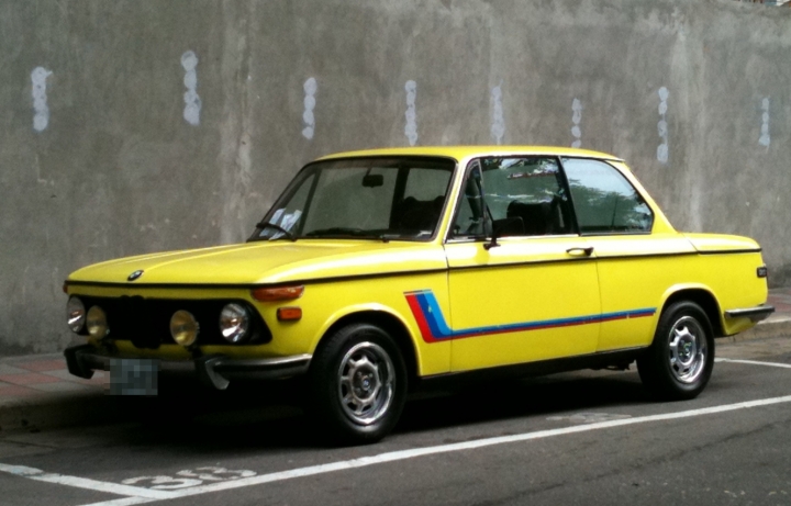 【台北街頭驚豔】BMW 2002